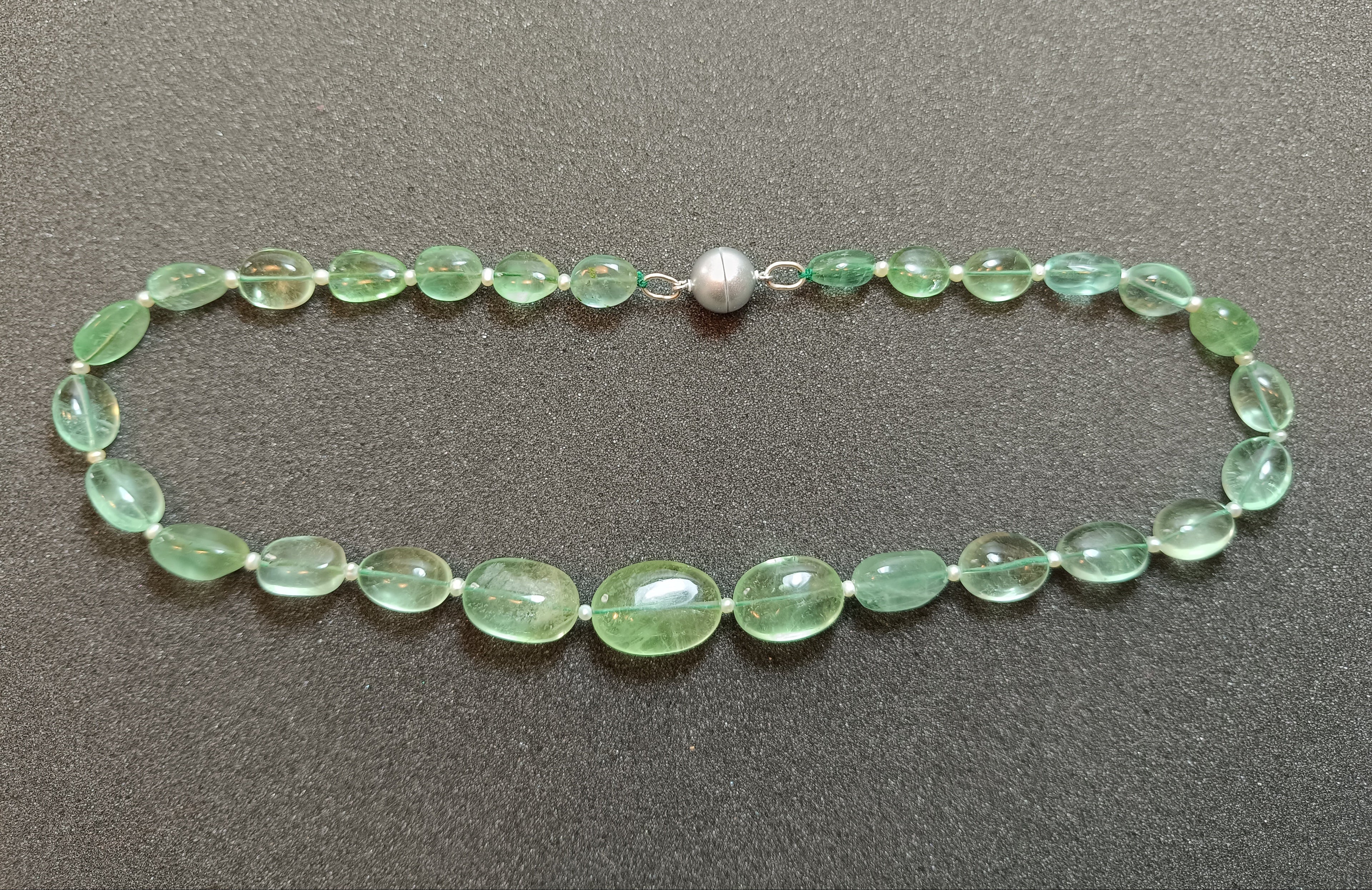 Grüne Fluorit Halskette mit  Zuchtperlen (mit Magnetverschluss)