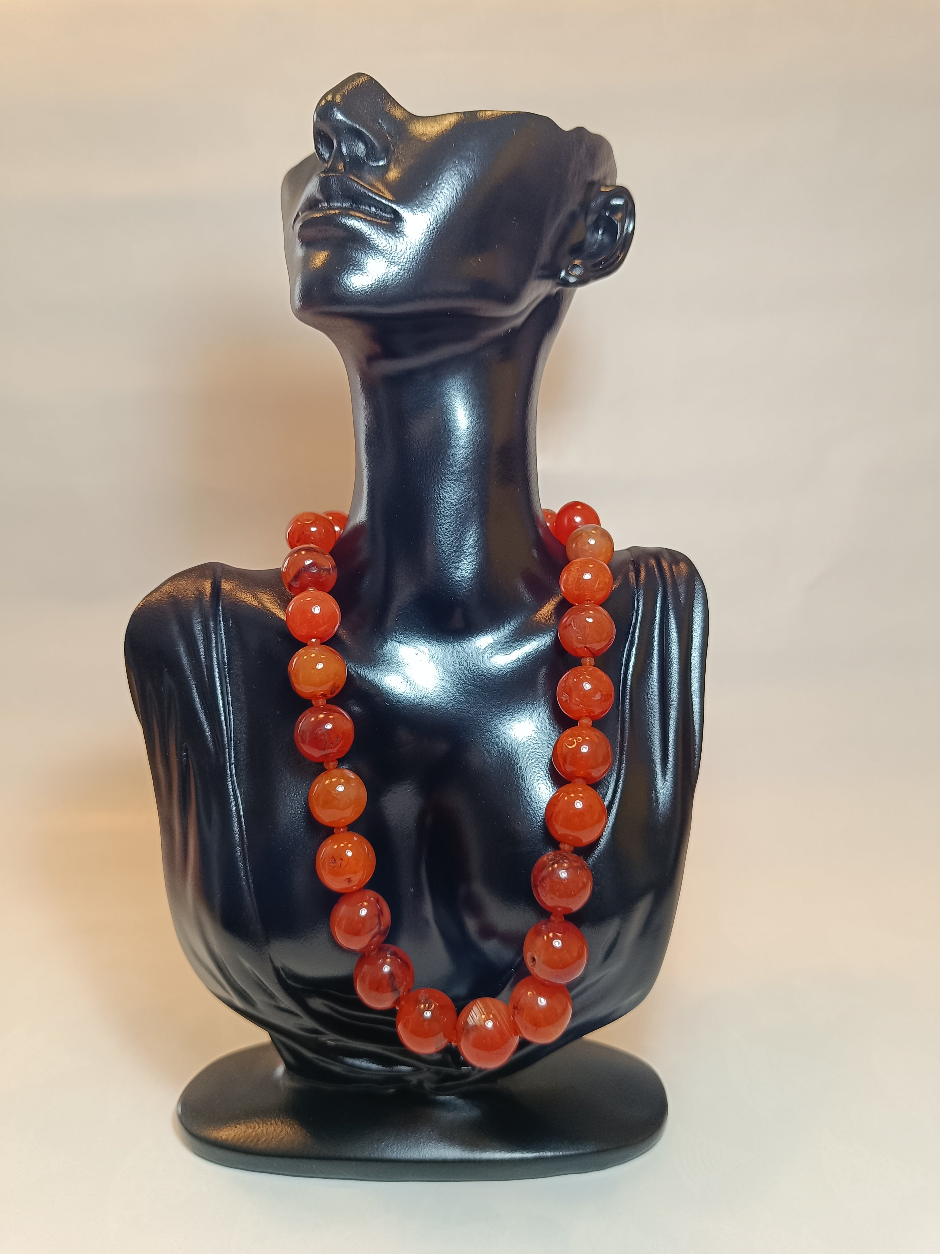 Orangene Karneol-Halskette