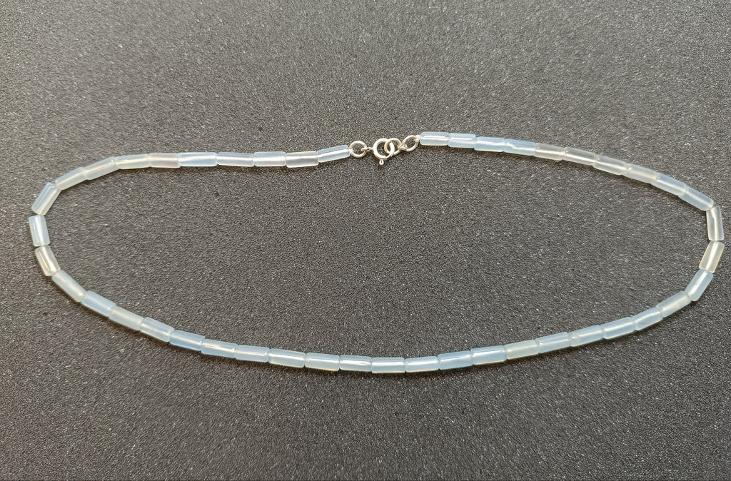 Silberchalzedon Halskette