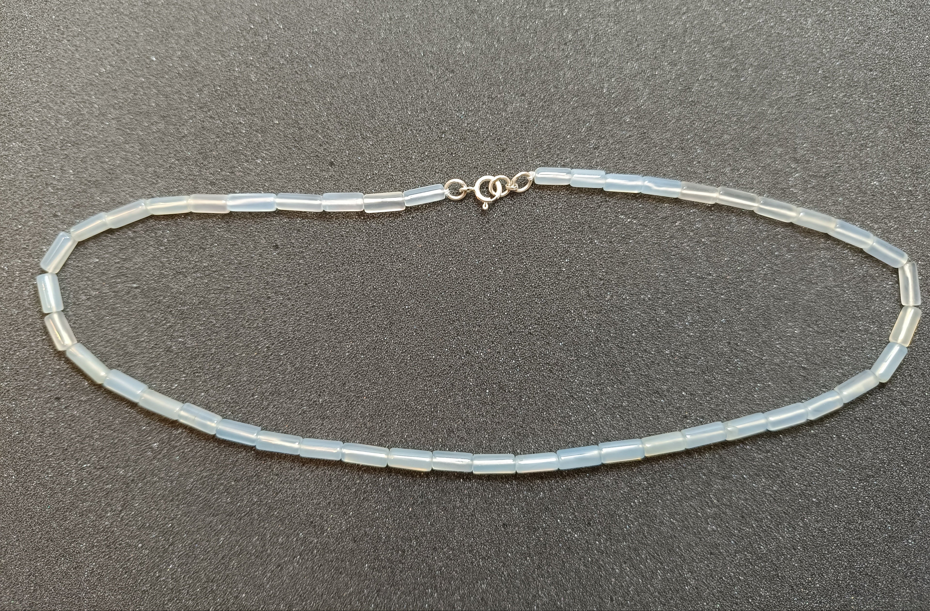 Silberchalzedon Halskette