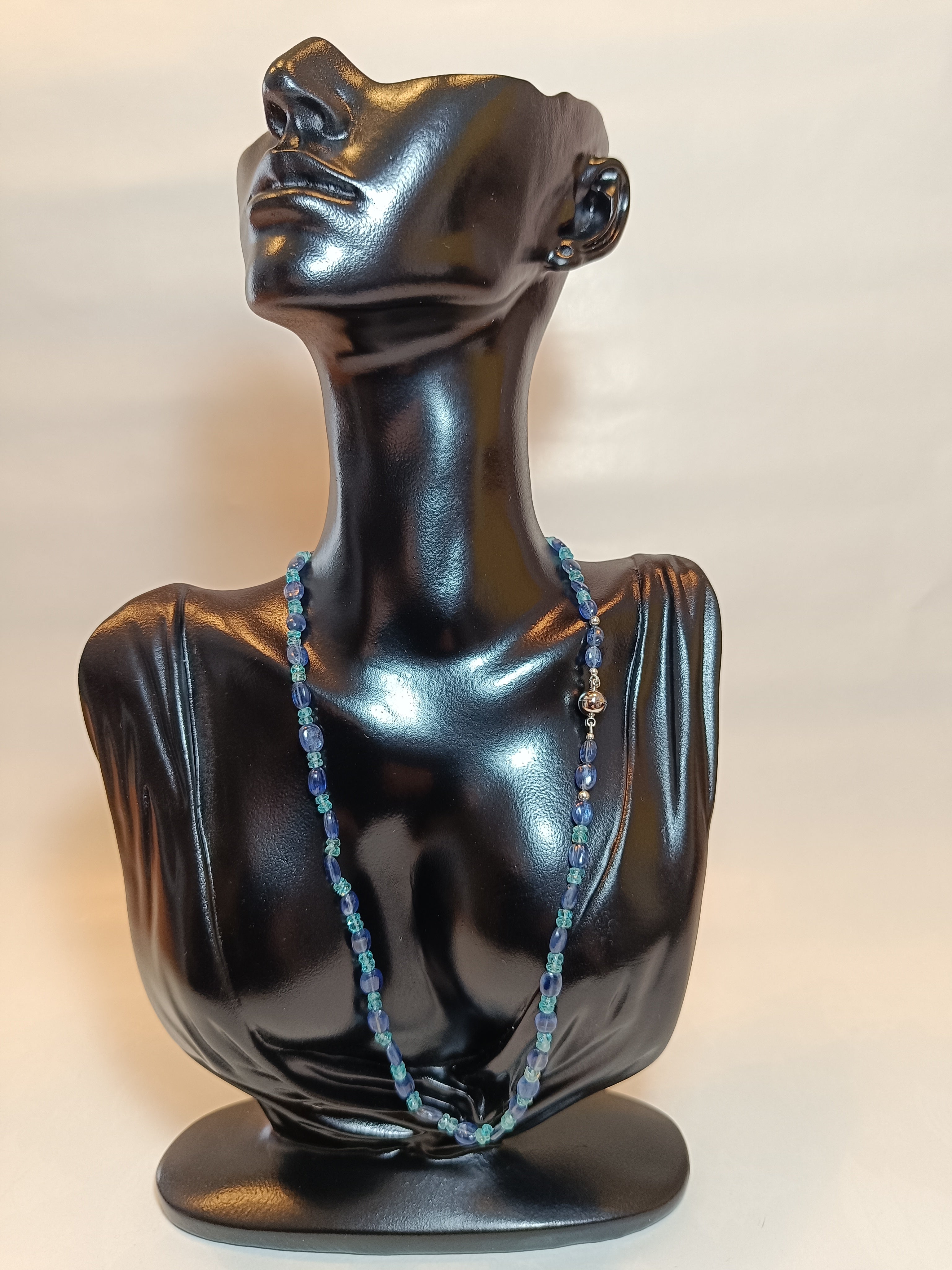 Blaue Kyanit-Aquamarin-Halskette