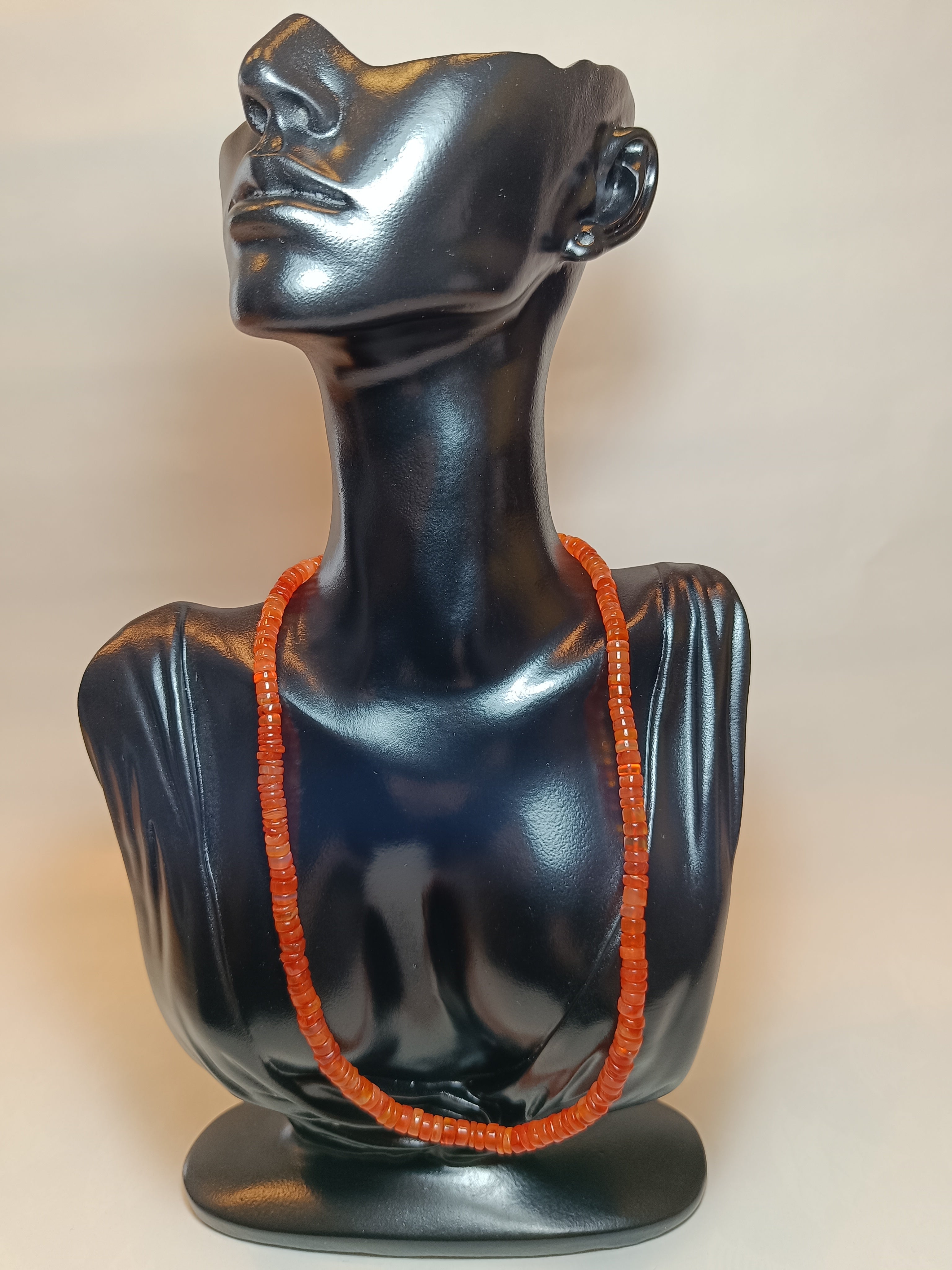 Orangene Karneol-Halskette