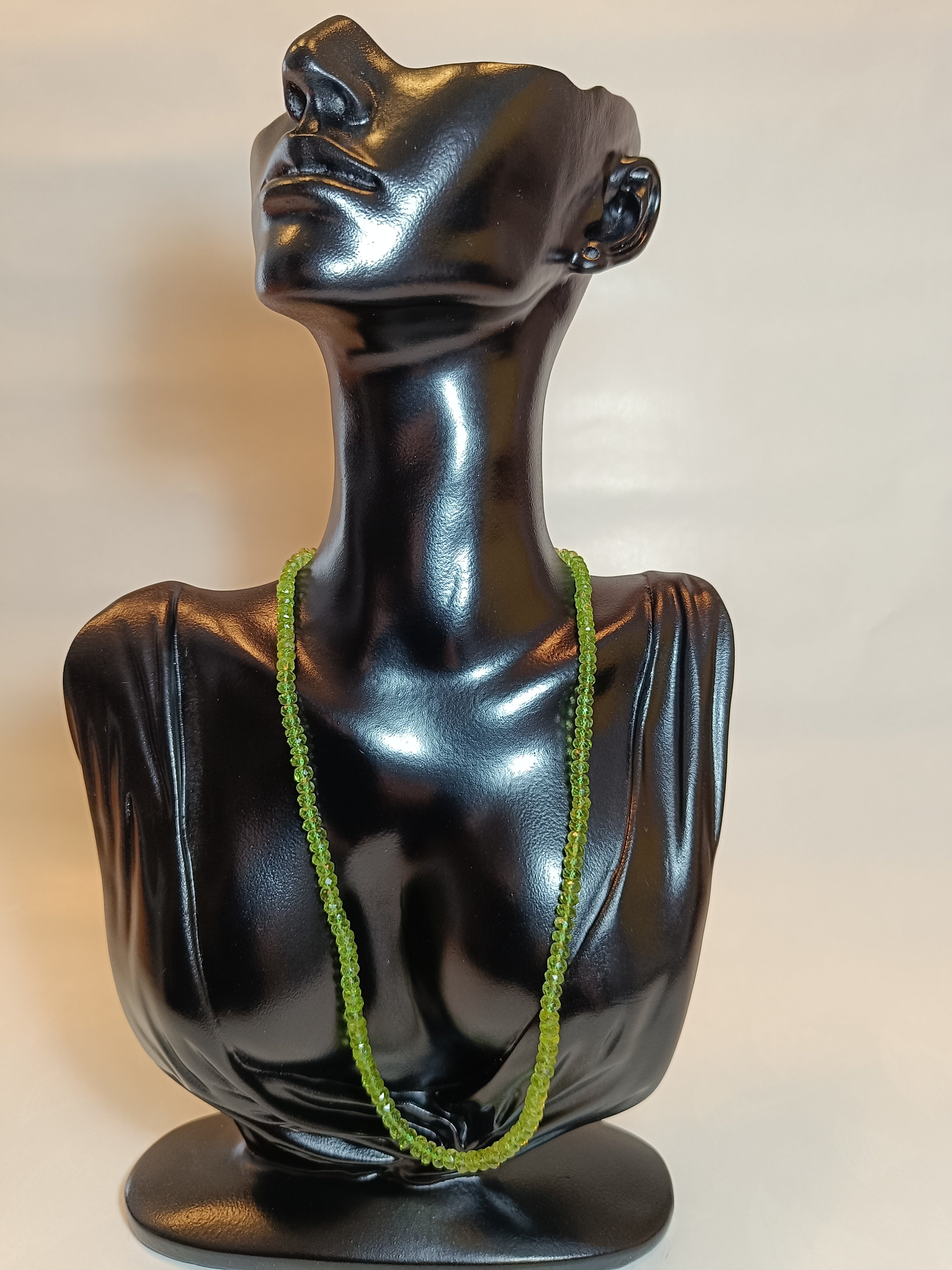 Peridot Halskette facettiert (4mm)