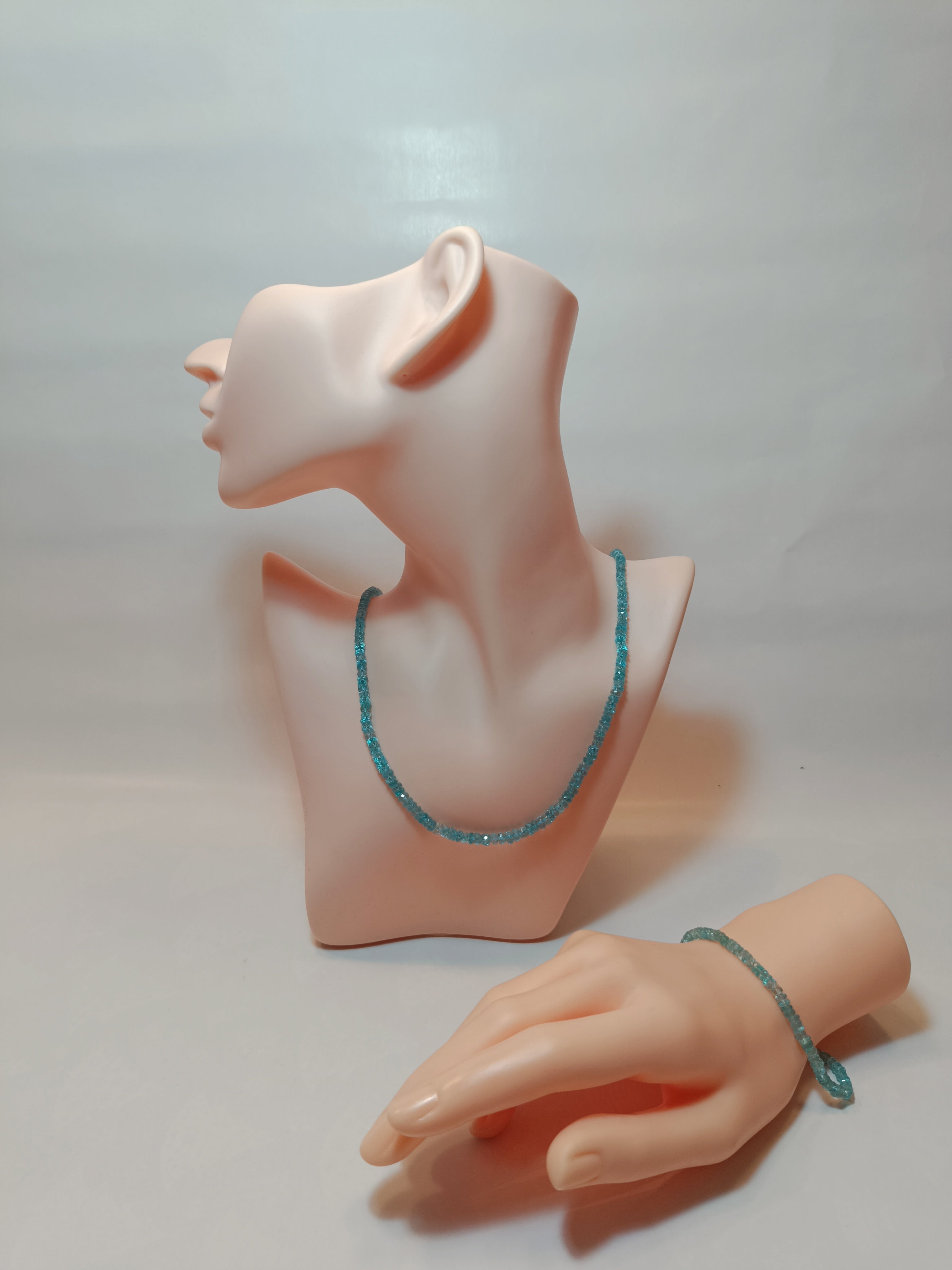 Blaue Apatit Armkette