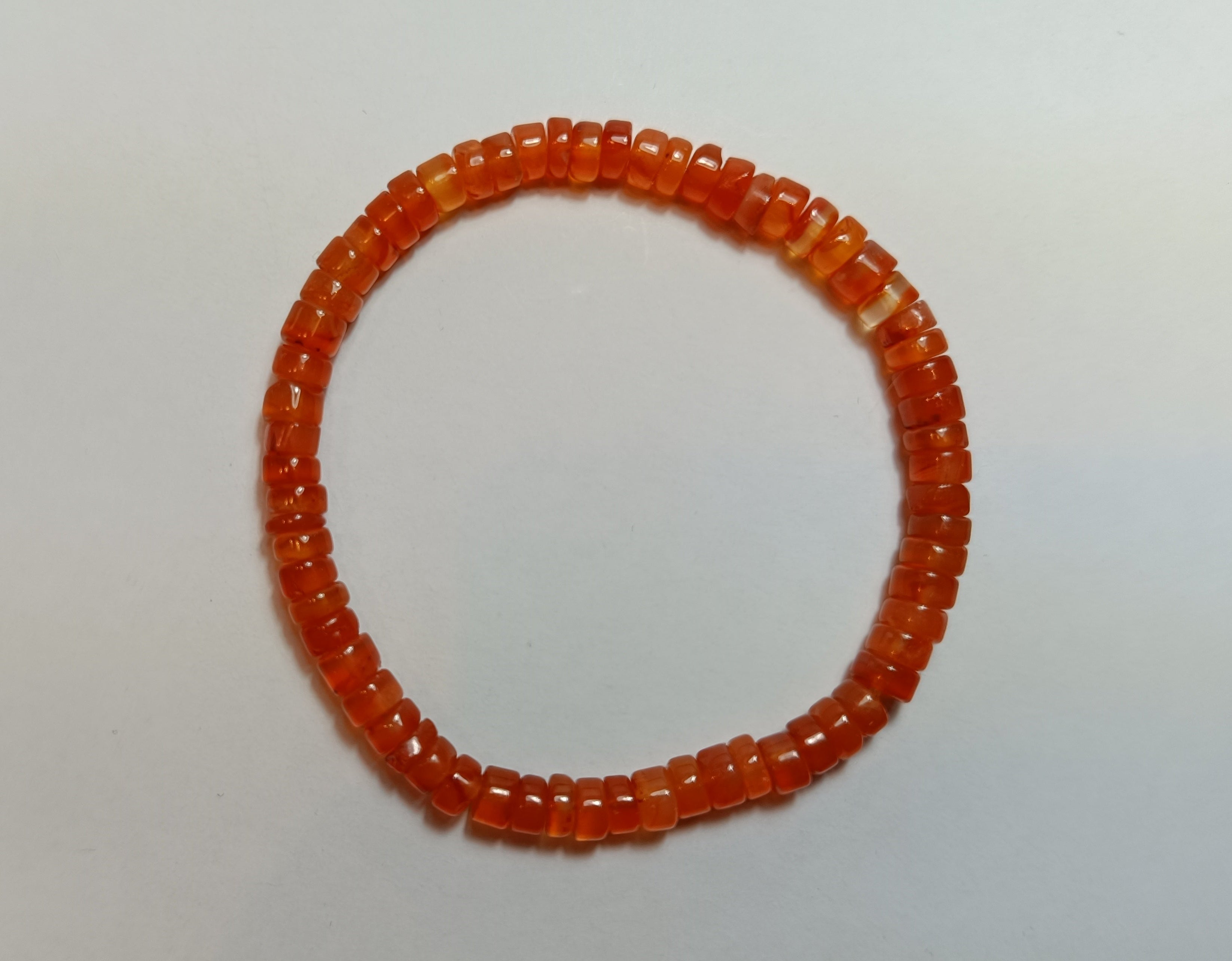 Orangene Karneol-Armkette