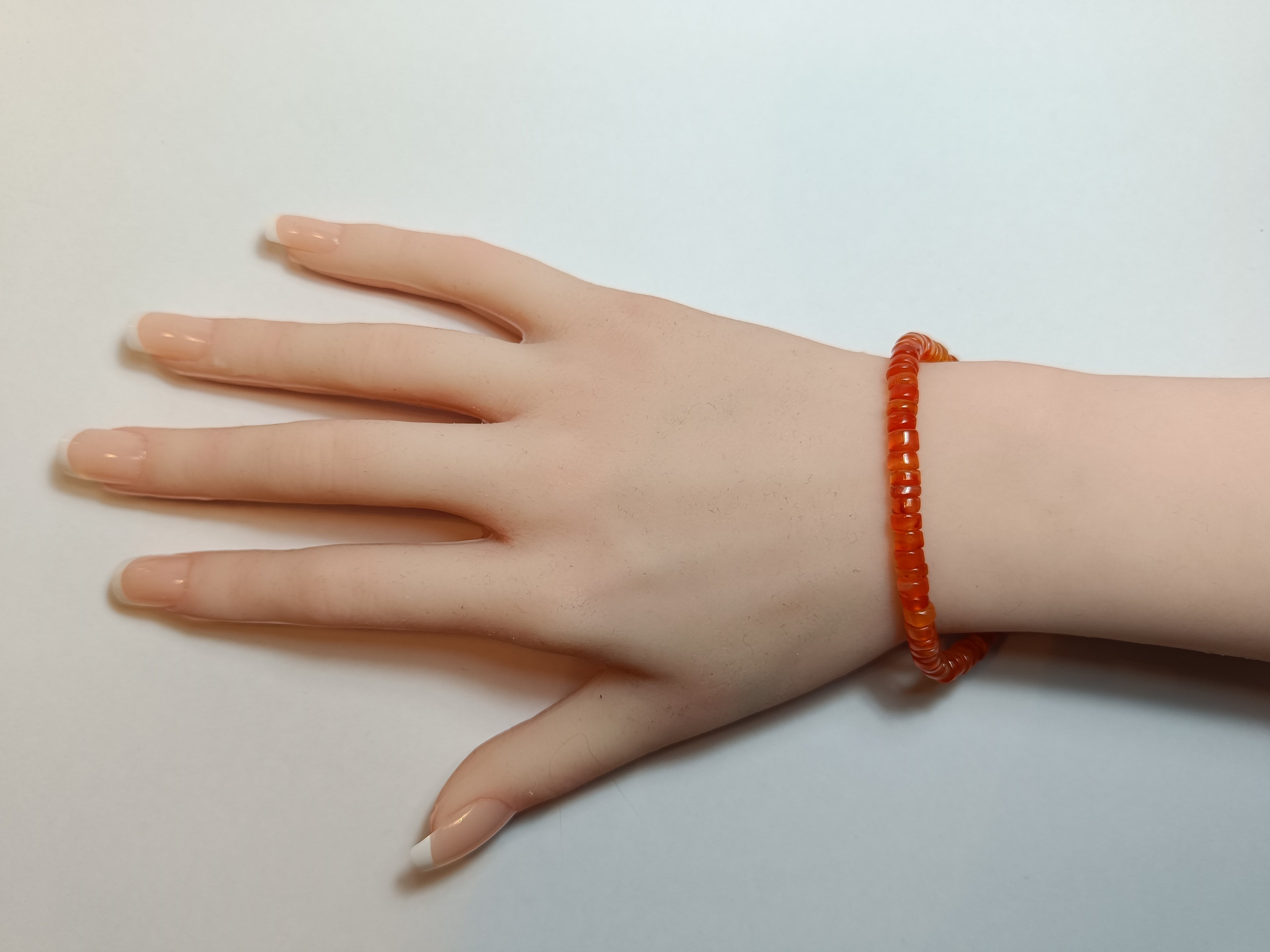 Orangene Karneol-Armkette