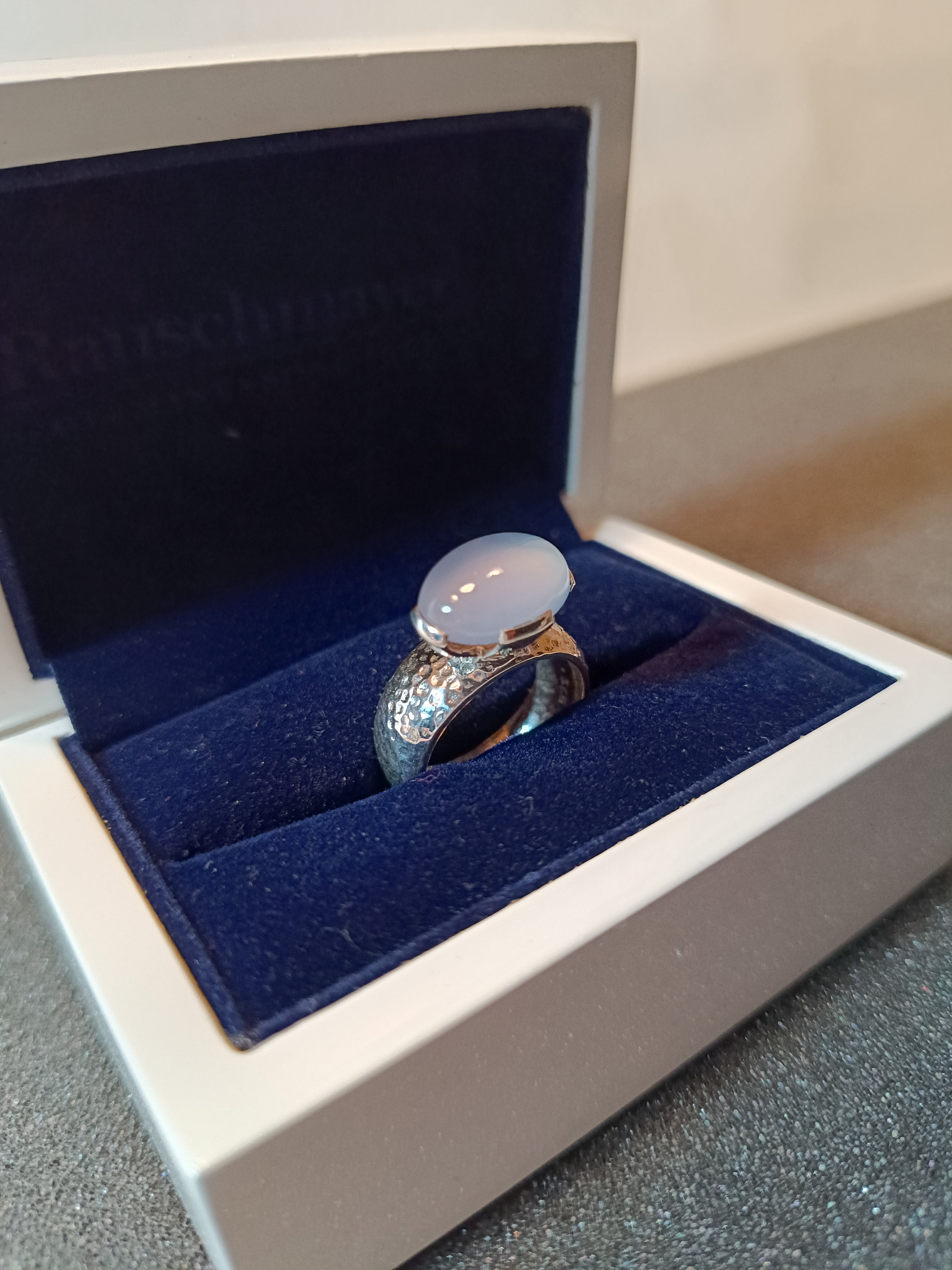 Blauer Chalzedon Ring